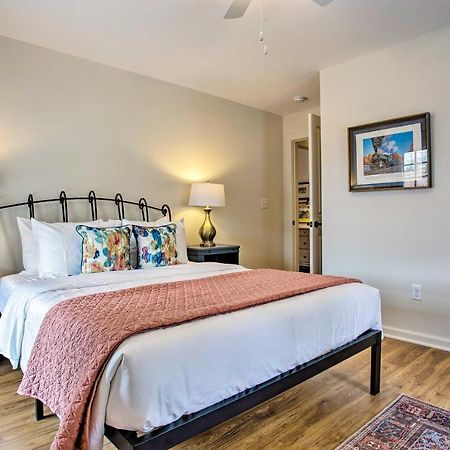 Saluda Main Street Retreat - Central Location! Bagian luar foto